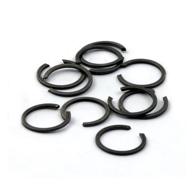 James, retaining rings. Oil pump drive shaft (outer)
