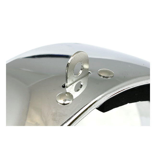 Recessed trim ring. 5-3/4" headlamp. Chrome
